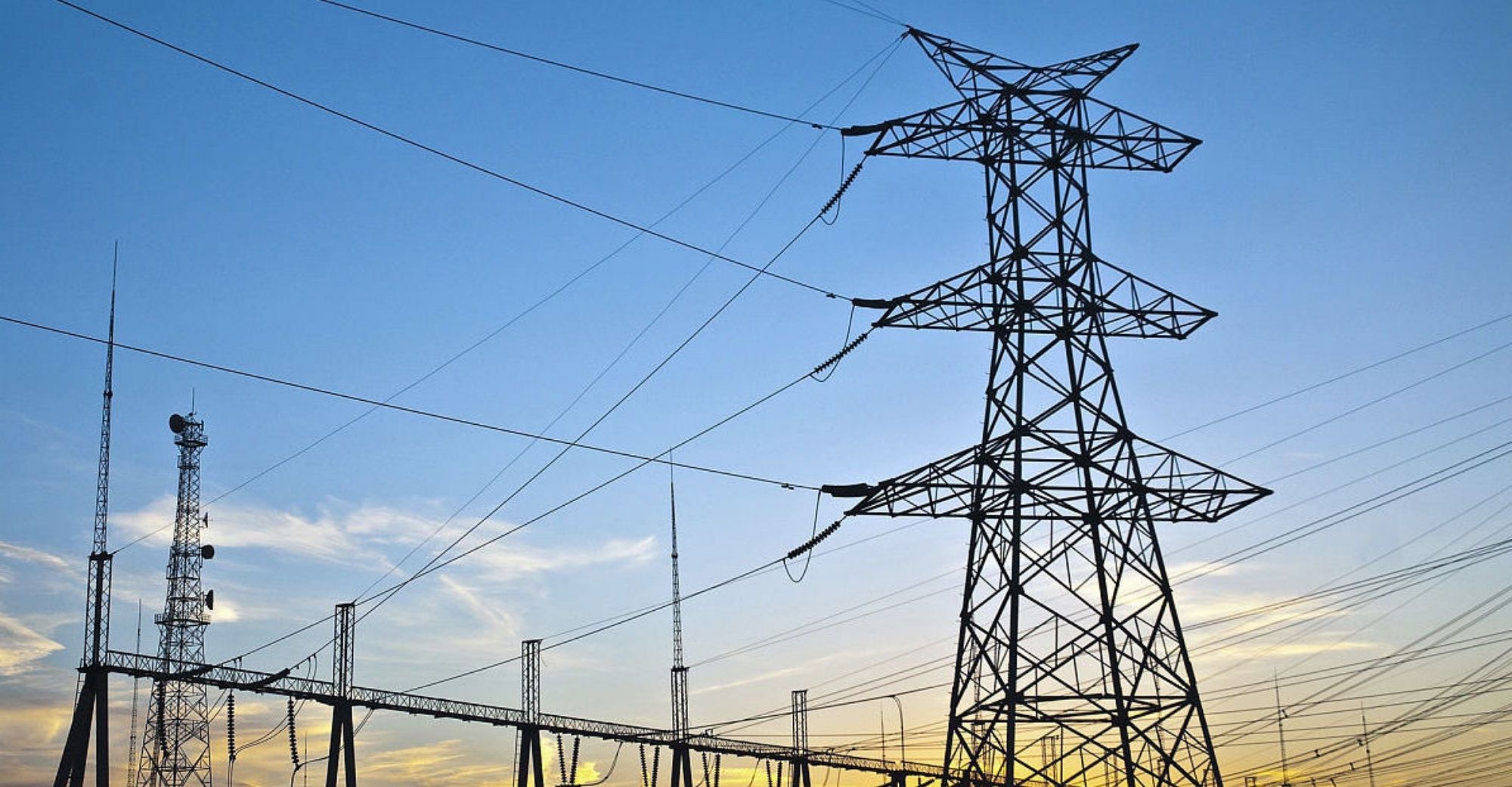 Power Crunch Causes Key Suppliers of Apple and Tesla to Stop Production in Eastern China’s Jiangsu Province