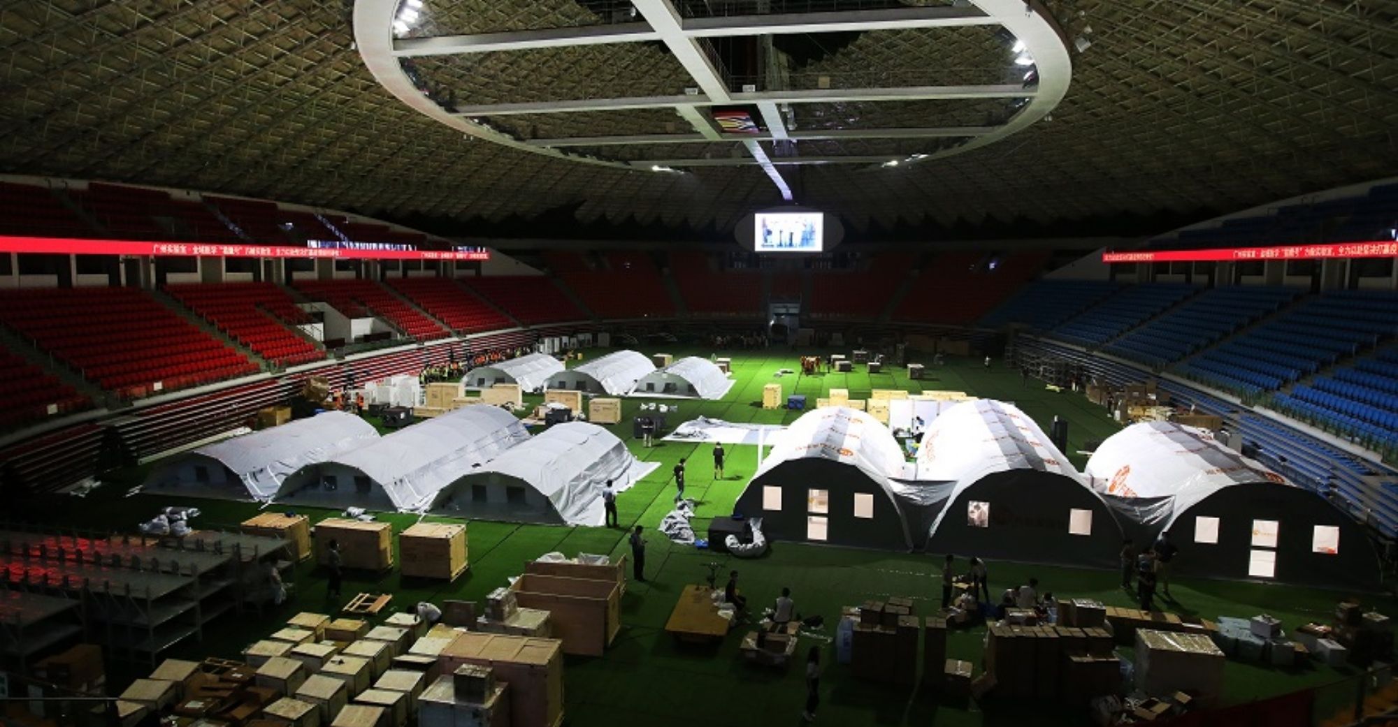 Setelah lonjakan kes pneumonia koronari baru, Makmal Ujian Inflasi Pneumonia Koronari Baru Guangzhou digunakan