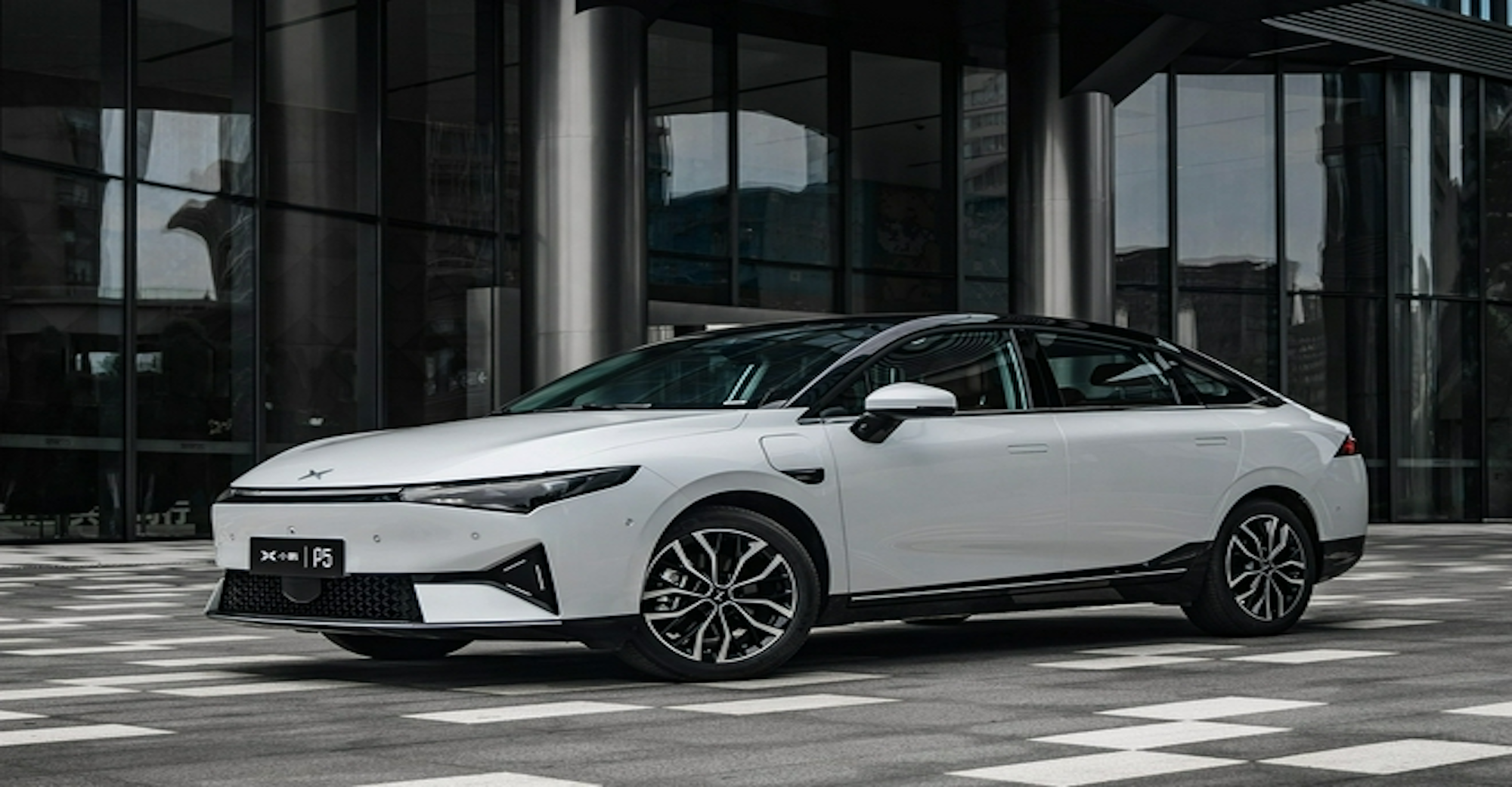 Xiao Peng အသစ်စက်စက် P5 အမျိုးအစား လေဆာရေဒါကို ပြည်တွင်းလျှပ်စစ်ကား ဈေးကွက်အတွင်း ပြိုင်ဆိုင်မှု ပြင်းထန်